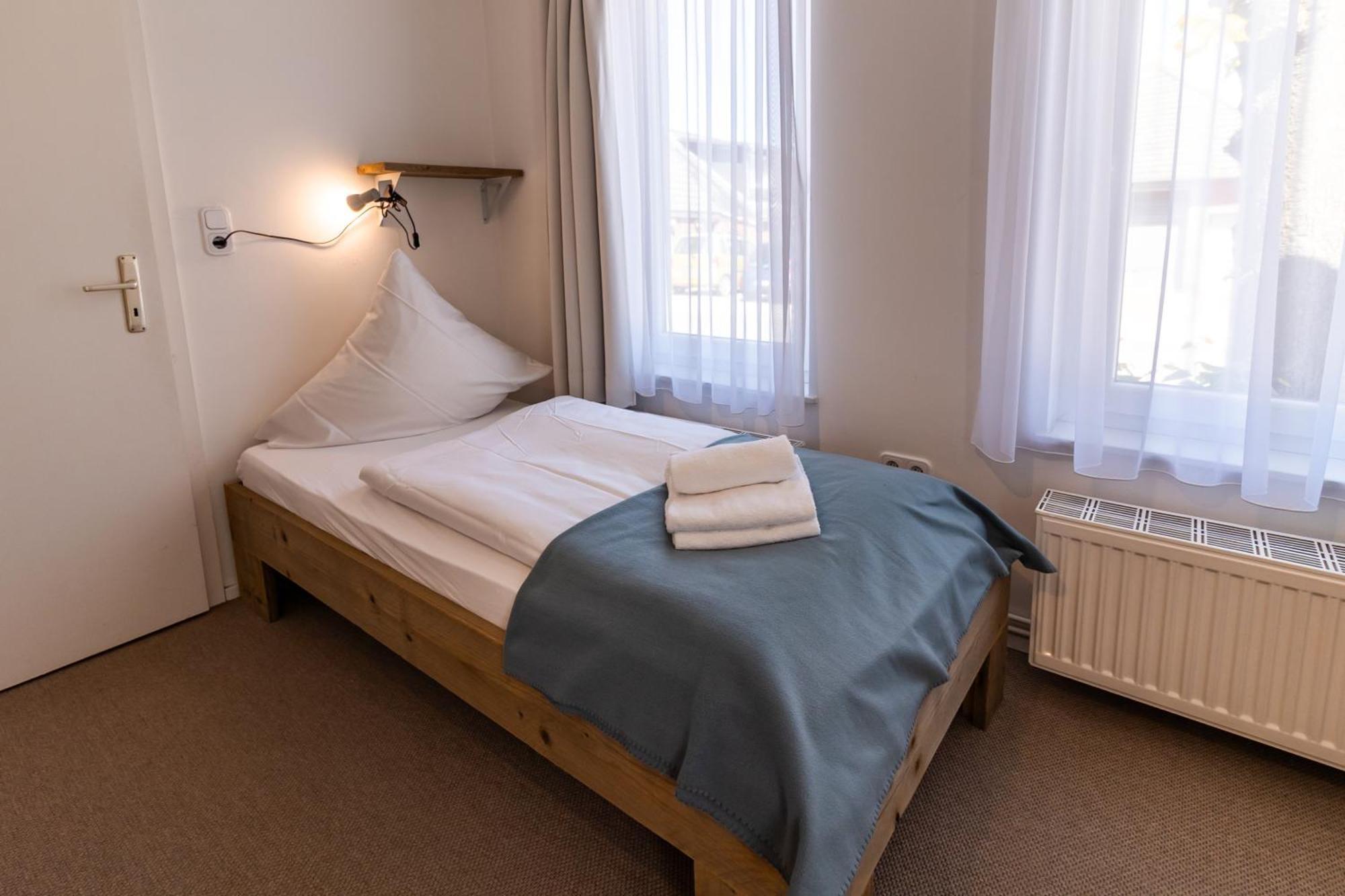 Alte Baeckerei Hamswehrum Krummhörn Buitenkant foto